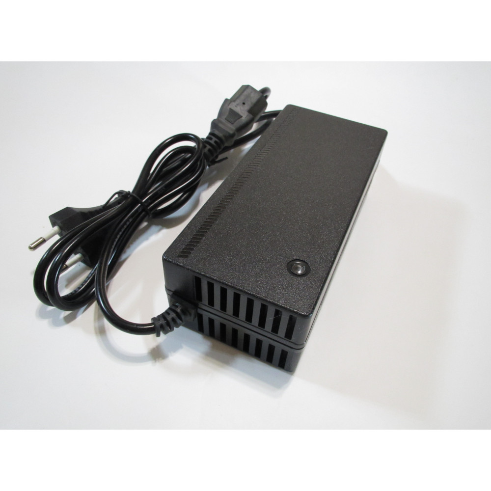 Зарядное устройство 24V 2A для свинцово-кислотных SLA, GEL, DZM аккумуляторов